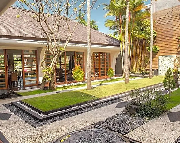 Karishma Seminyak (Bali)