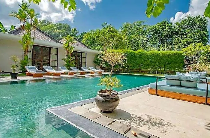 Villa Karishma